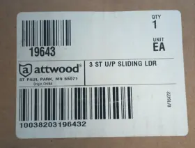 19643 ATTWOOD Garkelick Up Sliding Ladder Teak Platform