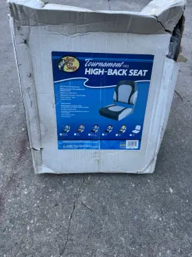 76248-W BASS PRO Tournament Seat Sand Sable