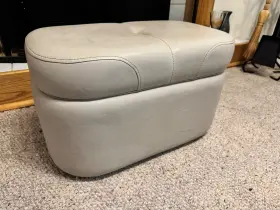 301677004 BENNINGTON Pontoon Boat Ottoman Cooler Bench Seat