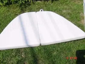 2095919 BOSTON WHALER Dauntless Bow Cushion Folding