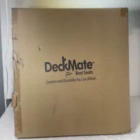 EHB-402 DECKMATE Boat Seats