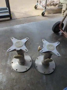 75915-50 GARELICK Eez Swivel Pedestal