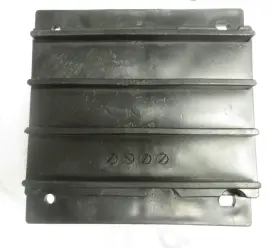 GB488921148 Poly Boat Seat Mount Pin Spring