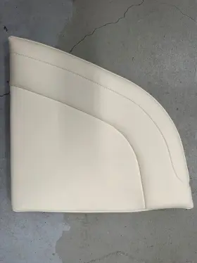 34-1571-21 GRADY WHITE Marlin Port Deck Cushion Fwd 300