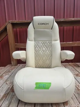 HC07 LIPPERT COMPONENT Pontoon Helm Chair Luppert Highback