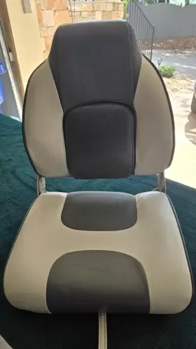 98954GY LUND Boat Seat #2