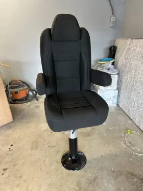 4BROM3LO1 OMEGA SERIES 1 HELM CHAIR Mordura Material