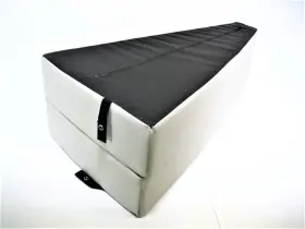 SLX-400 SEA RAY Forward Bow Cushion Slx #3