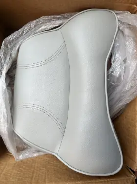 2077068 SEAT Crestliner Nos #2