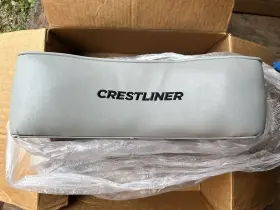 2077068 SEAT Crestliner Nos