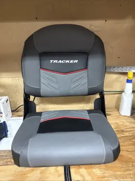 335147 SEAT Boat Cushion Tracker