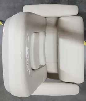 45900-18 TACO Boston Whaler Single Helm Seat 380 #2