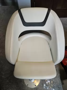 F3A-U3711-10-00 YAMAHA Boat Seat #2